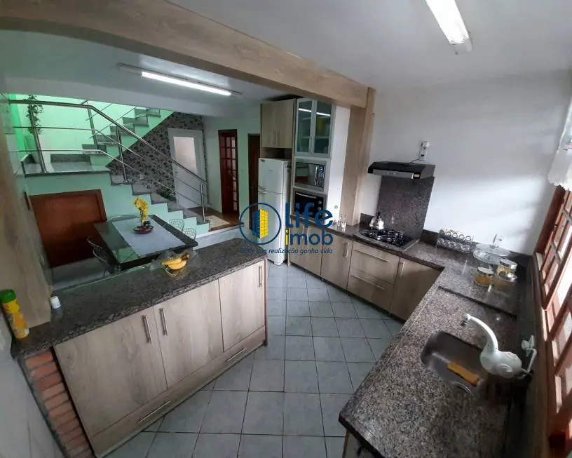 Foto 4 de Casa com 3 Quartos à venda, 208m² em Feitoria, São Leopoldo