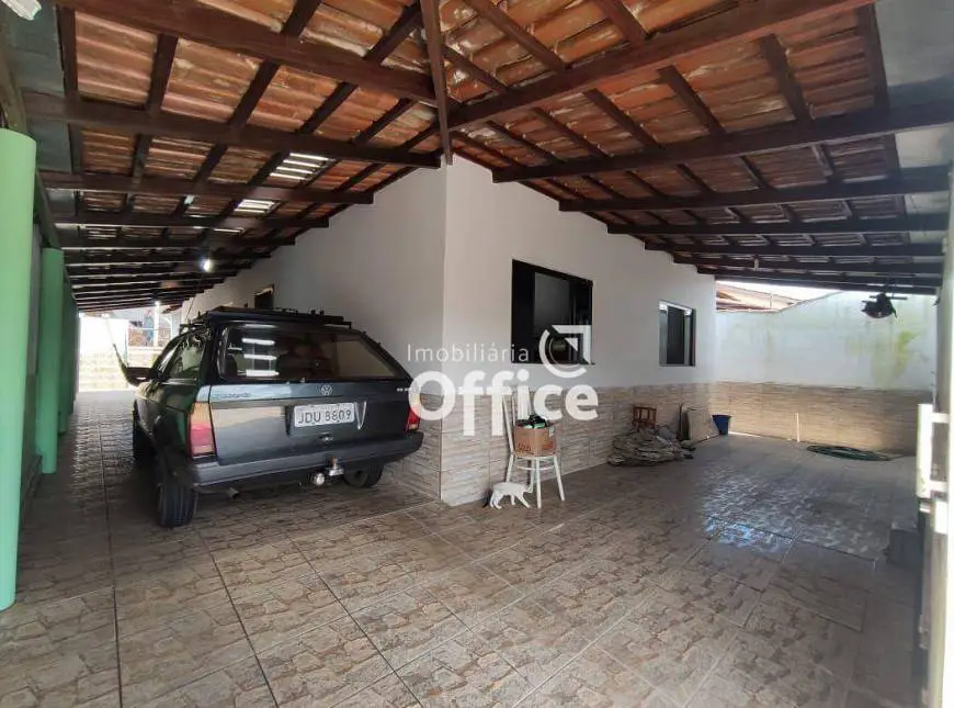 Foto 1 de Casa com 3 Quartos à venda, 240m² em Vila João Luiz de Oliveira, Anápolis