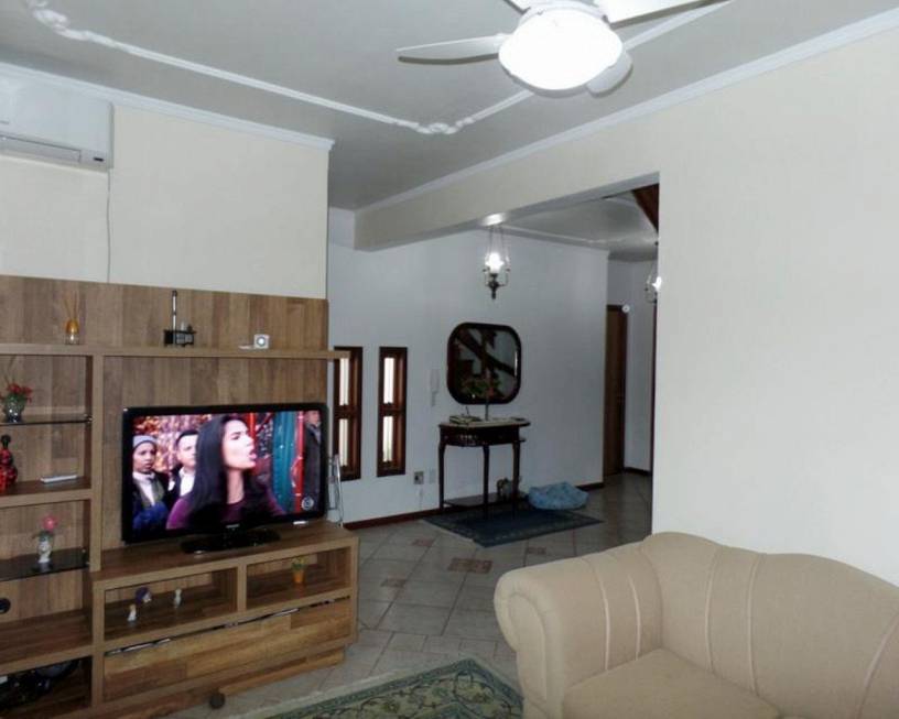 Foto 2 de Casa com 4 Quartos à venda, 260m² em Pinheiro, São Leopoldo