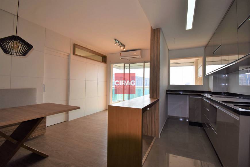 Foto 2 de Apartamento com 1 Quarto para alugar, 55m² em Jardins, São Paulo