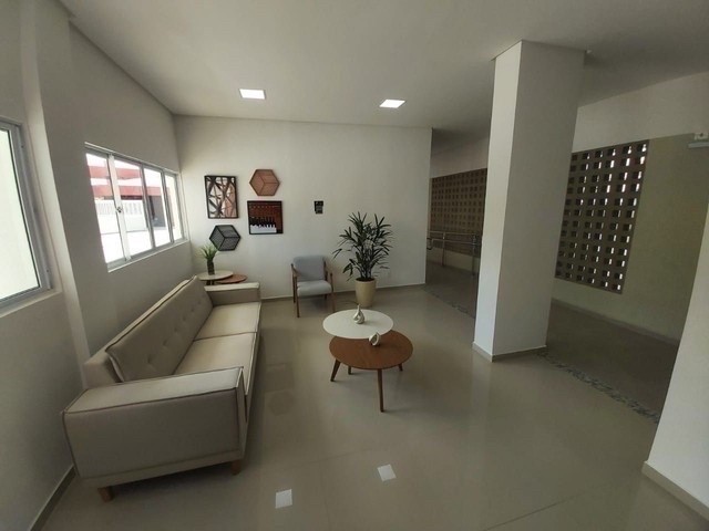 Foto 3 de Apartamento com 2 Quartos para alugar, 50m² em Farol, Maceió