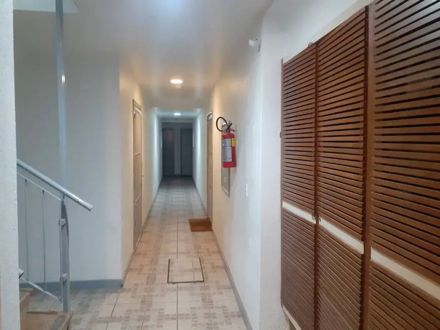 Foto 2 de Apartamento com 2 Quartos para alugar, 72m² em Jardim Botânico, Porto Alegre