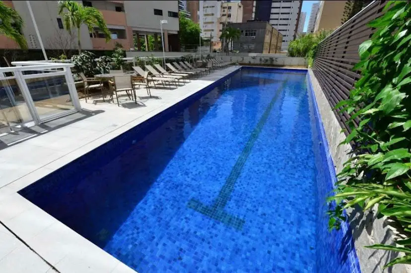 Foto 4 de Apartamento com 2 Quartos à venda, 47m² em Meireles, Fortaleza