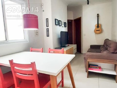 Foto 4 de Apartamento com 2 Quartos para venda ou aluguel, 55m² em Vila Curuçá, Santo André