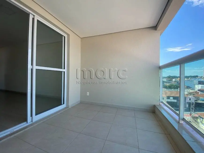 Foto 1 de Apartamento com 2 Quartos à venda, 55m² em Vila Gumercindo, São Paulo