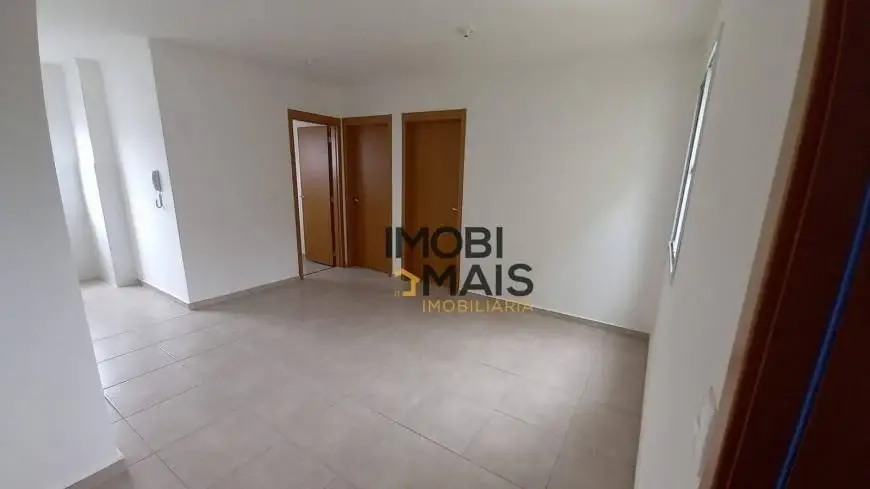 Foto 1 de Apartamento com 2 Quartos para alugar, 46m² em Vila Independência, Bauru