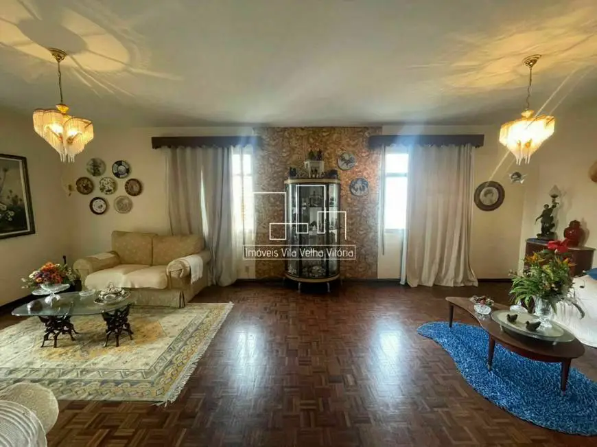 Foto 1 de Apartamento com 4 Quartos à venda, 260m² em Centro, Vitória