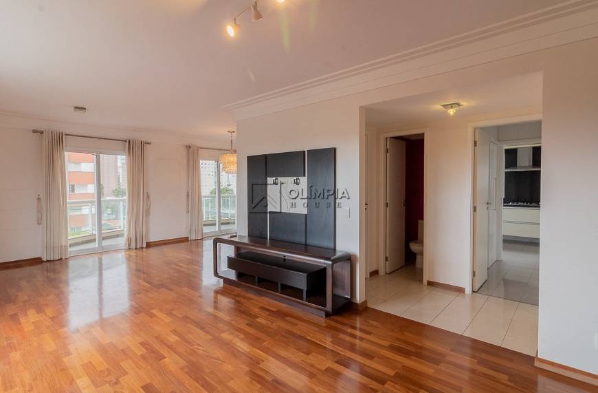 Foto 2 de Apartamento com 4 Quartos para alugar, 193m² em Vila Mariana, São Paulo