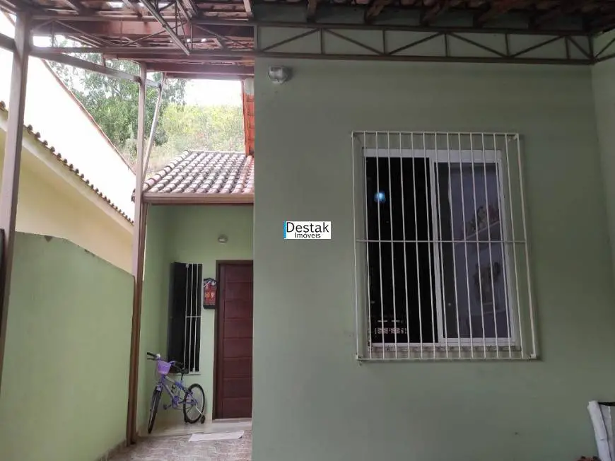 Foto 1 de Casa com 2 Quartos para venda ou aluguel, 49m² em Califórnia da Barra, Barra do Piraí