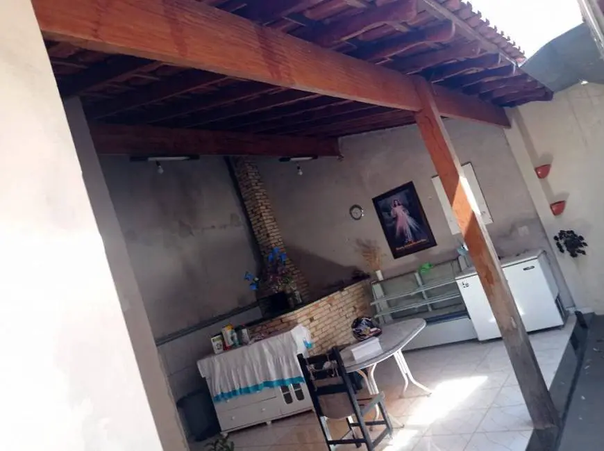 Foto 2 de Casa com 2 Quartos à venda, 70m² em Conjunto Habitacional Ana Jacinta, Presidente Prudente