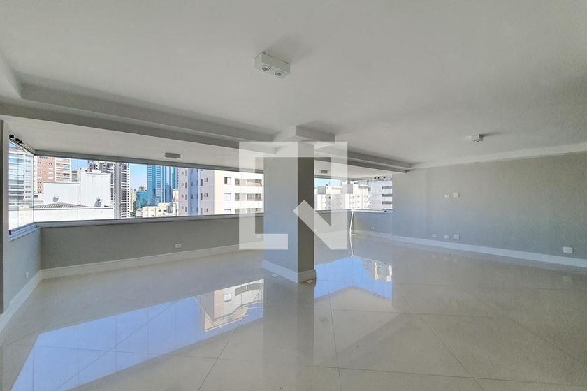 Foto 1 de Cobertura com 4 Quartos à venda, 426m² em Aclimação, São Paulo