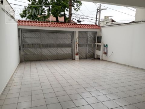 Foto 2 de Sobrado com 5 Quartos à venda, 286m² em Bangu, Santo André
