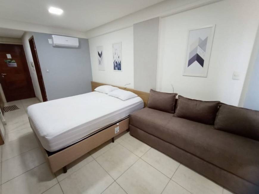 Foto 3 de Apartamento com 1 Quarto para alugar, 26m² em Cabo Branco, João Pessoa