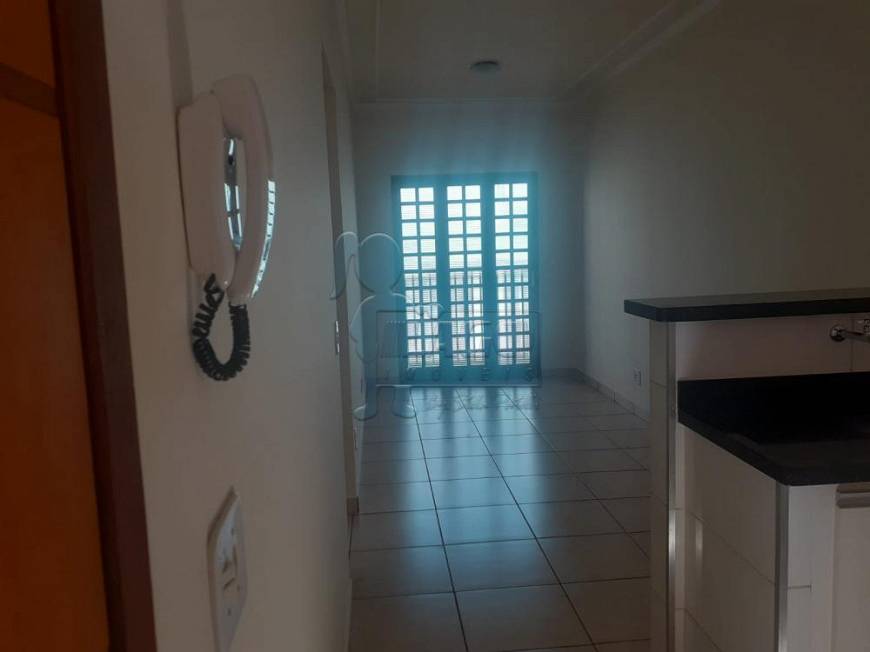 Foto 2 de Apartamento com 1 Quarto para alugar, 49m² em Vila Tibério, Ribeirão Preto