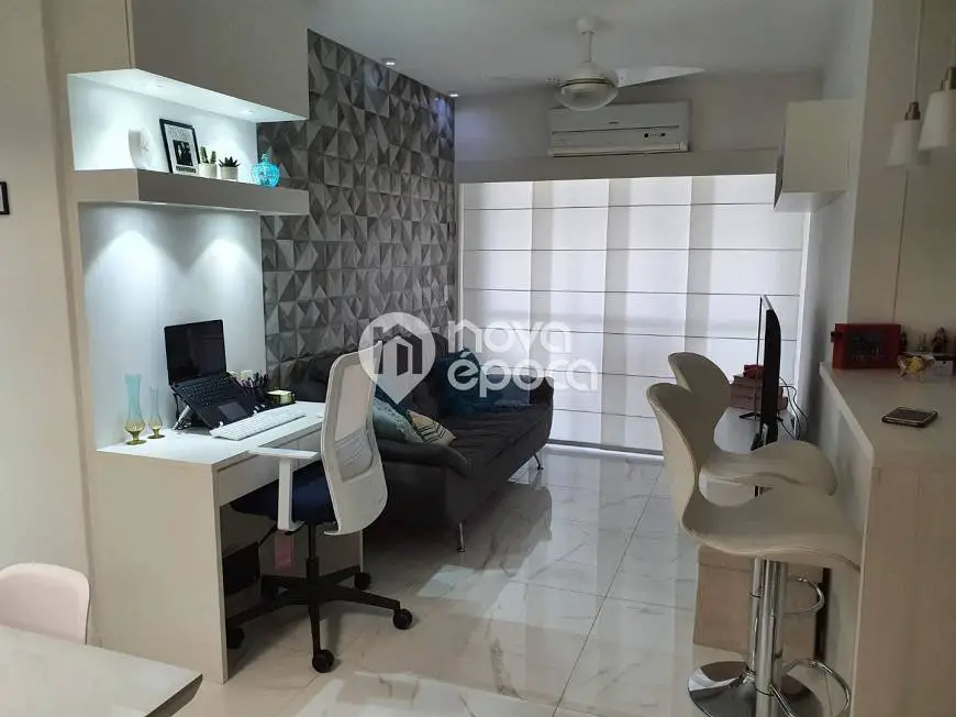 Foto 1 de Apartamento com 2 Quartos à venda, 60m² em Todos os Santos, Rio de Janeiro