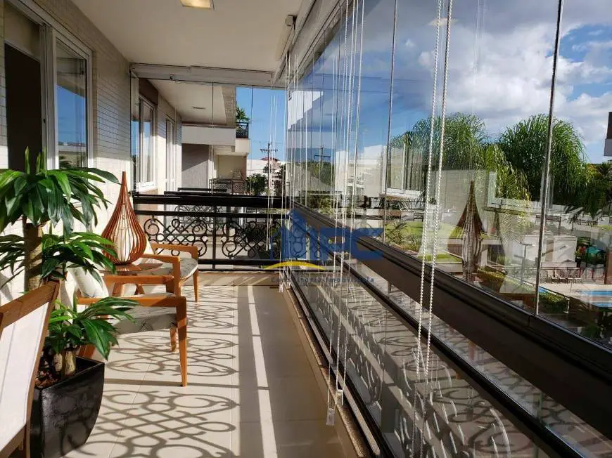 Foto 1 de Apartamento com 3 Quartos à venda, 131m² em Camboinhas, Niterói