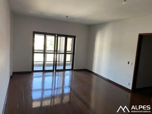 Foto 1 de Apartamento com 3 Quartos à venda, 119m² em Centro, Teresópolis