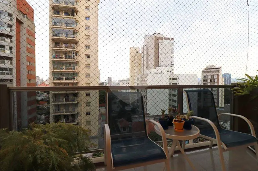 Foto 5 de Apartamento com 3 Quartos para alugar, 157m² em Perdizes, São Paulo
