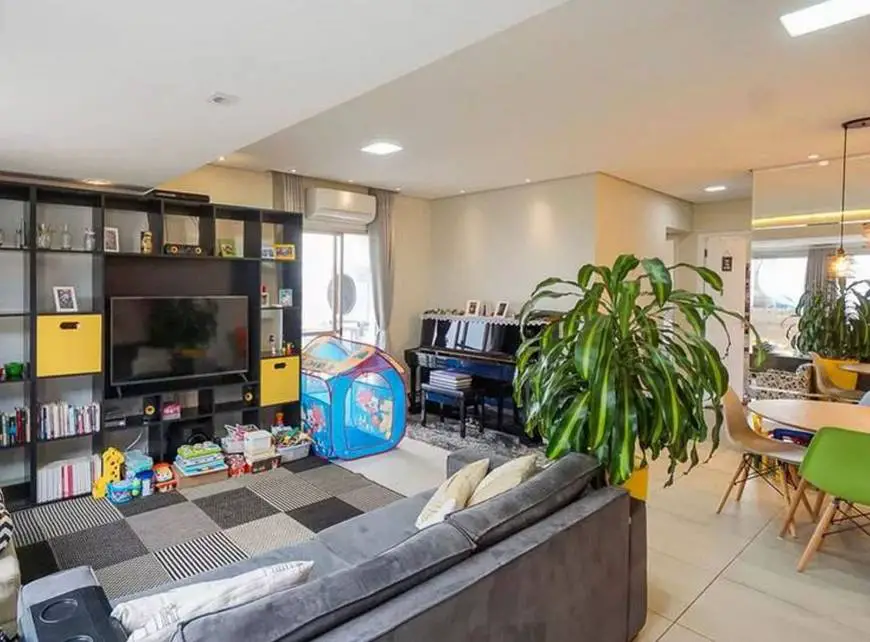Foto 1 de Apartamento com 3 Quartos à venda, 130m² em Vila Nova Manchester, São Paulo