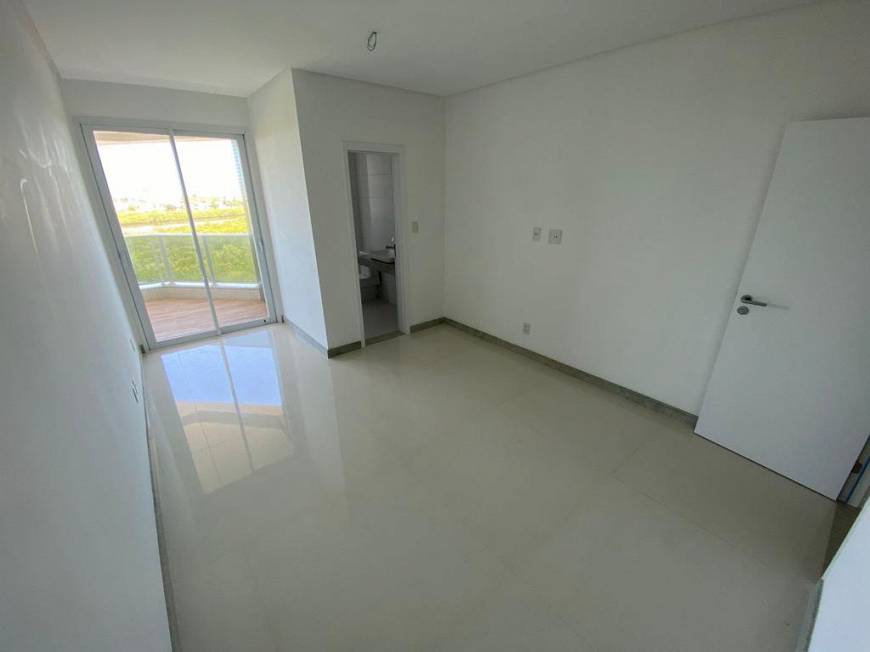 Foto 5 de Apartamento com 4 Quartos à venda, 243m² em Jardins, Aracaju