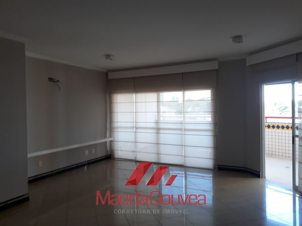 Foto 1 de Apartamento com 4 Quartos à venda, 180m² em São Mateus, Cuiabá