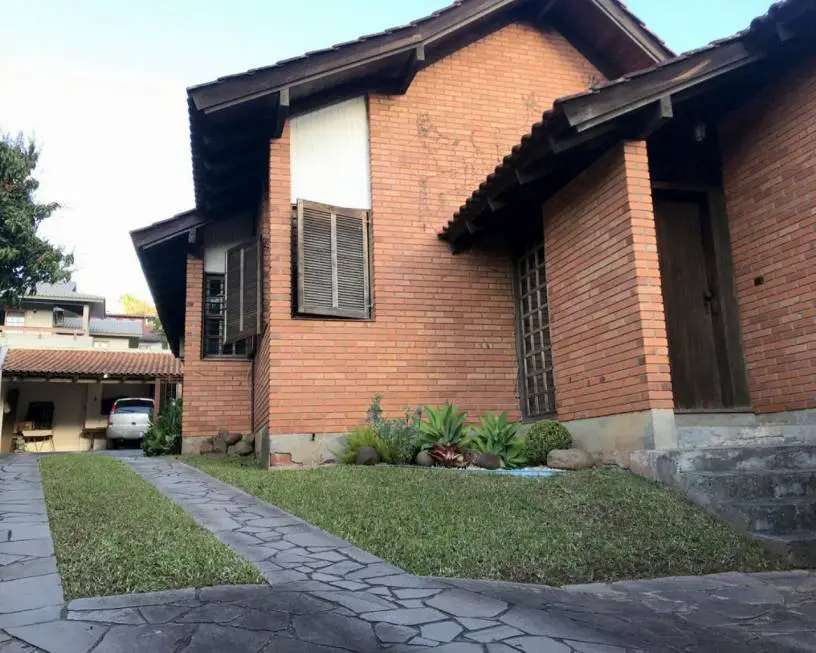 Foto 2 de Casa com 4 Quartos à venda, 166m² em Pinheiro, São Leopoldo