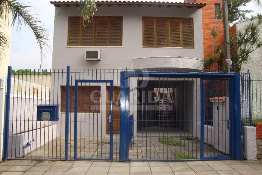 Foto 1 de Casa com 5 Quartos à venda, 340m² em Petrópolis, Porto Alegre