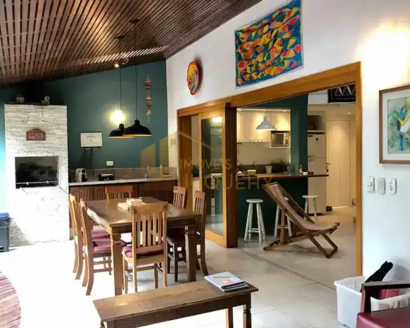 Foto 1 de Casa de Condomínio com 3 Quartos à venda, 110m² em Barra Do Sahy, São Sebastião