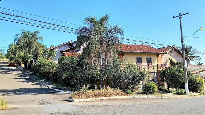 Foto 1 de Sobrado com 4 Quartos à venda, 350m² em Parque Alto Taquaral, Campinas