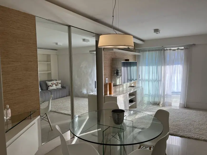 Foto 3 de Apartamento com 2 Quartos para alugar, 95m² em Leblon, Rio de Janeiro