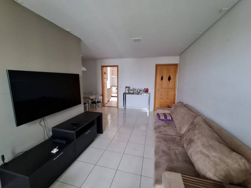 Foto 1 de Apartamento com 3 Quartos à venda, 85m² em Jardim Goiás, Goiânia