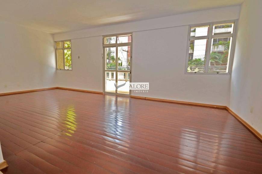 Foto 5 de Apartamento com 3 Quartos à venda, 125m² em Sion, Belo Horizonte