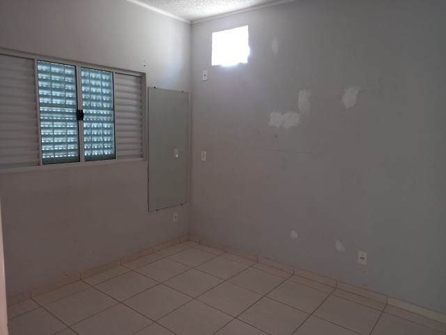 Foto 3 de Casa com 2 Quartos à venda, 51m² em Residencial Coxipo, Cuiabá