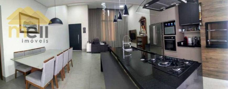 Foto 1 de Casa com 3 Quartos à venda, 130m² em Centro, Álvares Machado