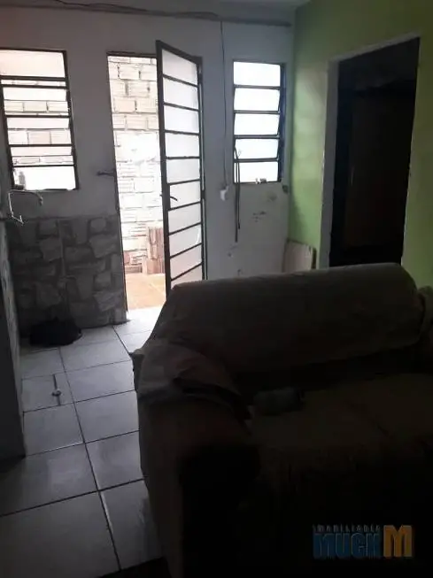 Foto 2 de Casa com 3 Quartos à venda, 90m² em Guajuviras, Canoas