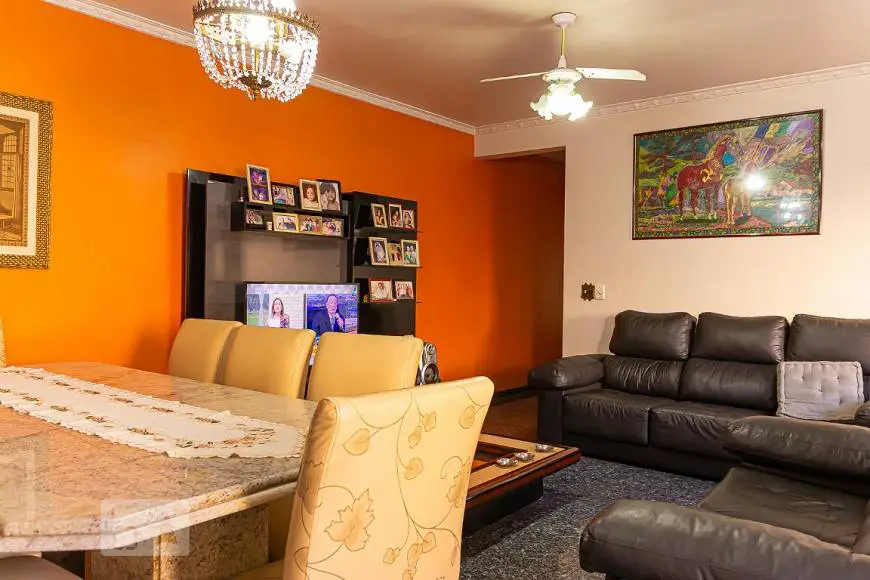 Foto 2 de Casa com 5 Quartos para alugar, 363m² em Vila das Mercês, São Paulo