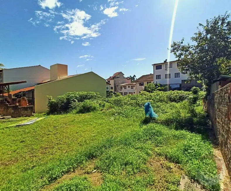 Foto 1 de Lote/Terreno à venda, 375m² em Agronômica, Florianópolis