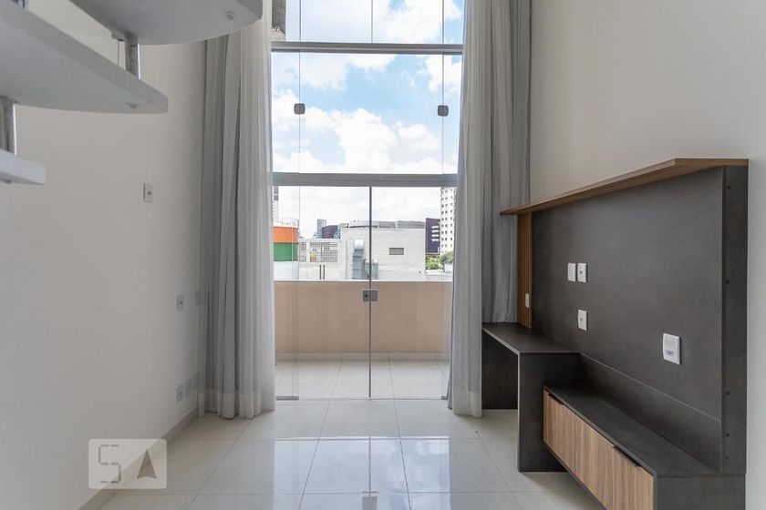 Foto 1 de Apartamento com 1 Quarto para alugar, 34m² em Pompeia, São Paulo