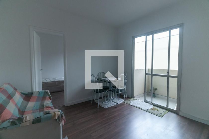 Foto 1 de Apartamento com 1 Quarto para alugar, 34m² em Vila Campestre, São Paulo