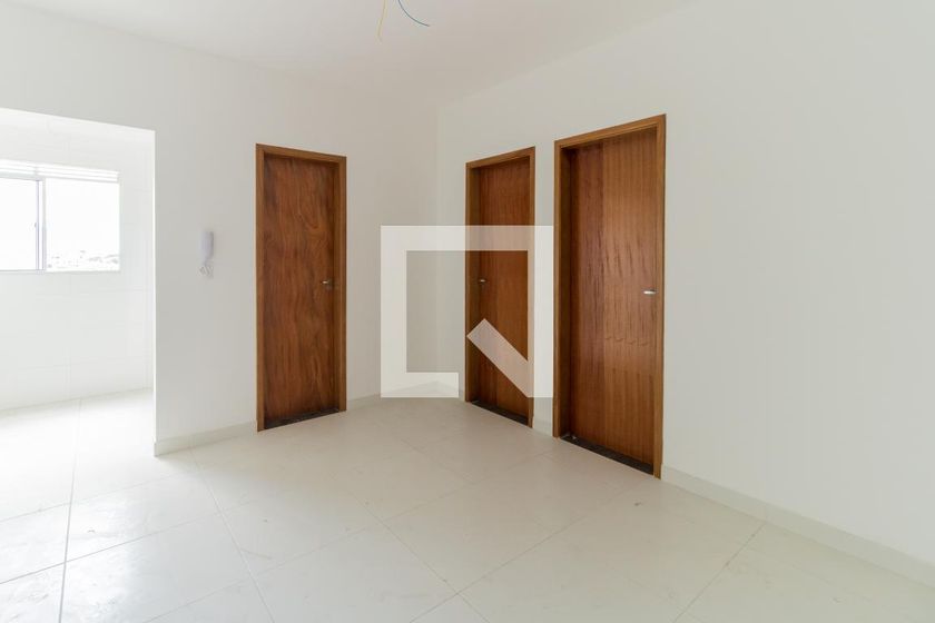 Foto 1 de Apartamento com 2 Quartos à venda, 44m² em Vila Nhocune, São Paulo