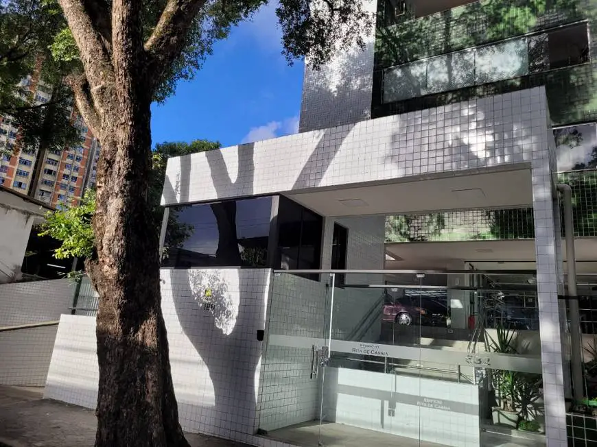 Foto 1 de Apartamento com 3 Quartos à venda, 132m² em Boa Vista, Recife