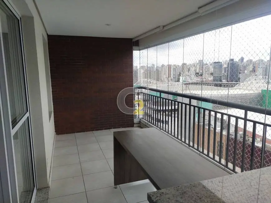 Foto 4 de Apartamento com 4 Quartos para alugar, 128m² em Barra Funda, São Paulo