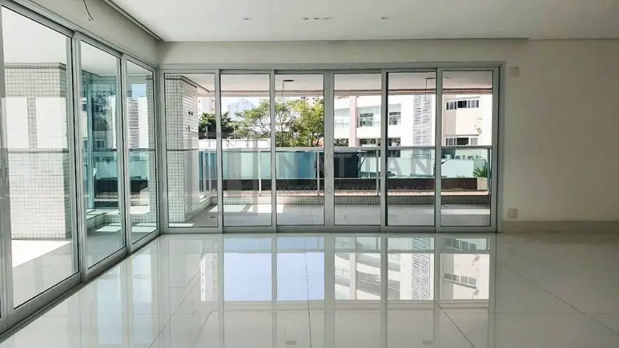 Foto 5 de Apartamento com 4 Quartos à venda, 244m² em Jardim Anália Franco, São Paulo