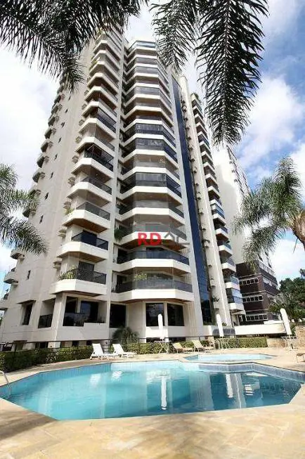 Foto 1 de Apartamento com 4 Quartos para venda ou aluguel, 210m² em Vila Oliveira, Mogi das Cruzes