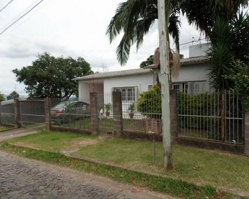 Foto 1 de Casa com 2 Quartos à venda, 110m² em Feitoria, São Leopoldo