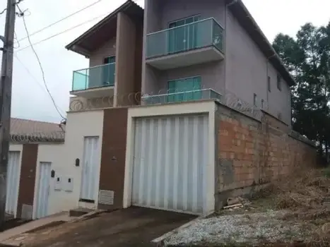 Foto 2 de Casa com 2 Quartos à venda, 206m² em Novo Horizonte, Conselheiro Lafaiete