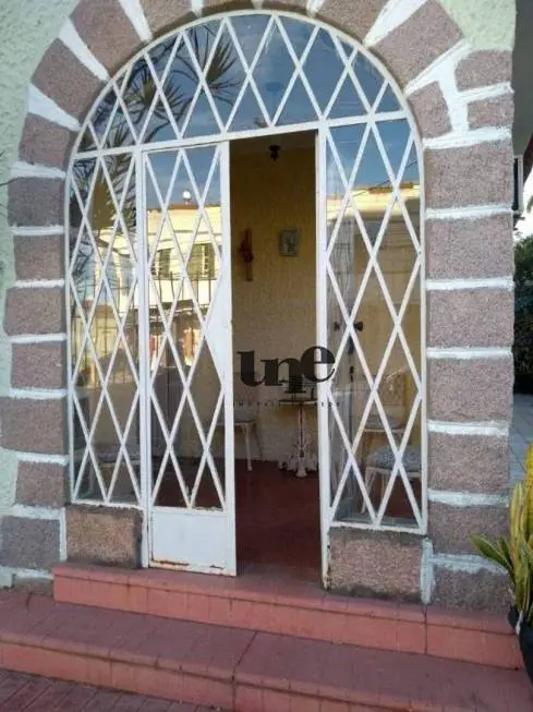 Foto 3 de Casa com 3 Quartos à venda, 302m² em Centro, Pelotas