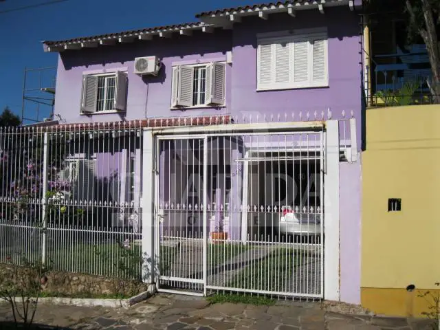 Foto 1 de Casa com 3 Quartos à venda, 233m² em Rubem Berta, Porto Alegre