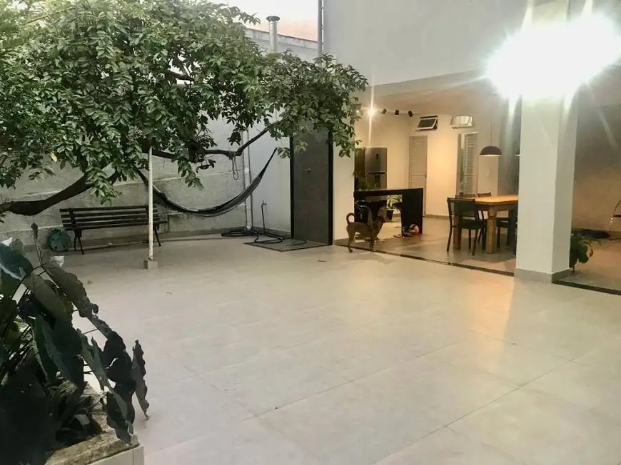 Foto 2 de Casa com 4 Quartos para alugar, 350m² em Palmares, Belo Horizonte