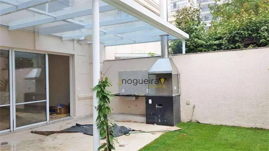 Foto 1 de Casa de Condomínio com 4 Quartos para alugar, 370m² em Campo Belo, São Paulo